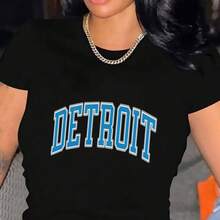Women's Detroit Football Crewneck, Detroit Retro Football Sweatshirt For Women, Detroit Football Gift, Detroit Football Sweater - Negro - Ver 8