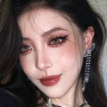 Christmas Contact Lens, Moisturizing Type, Suitable For Christmas/ Halloween / Daily Use, Single-Use For One Year, Can Be Worn Daily, Is A Selected Holiday Gift, A Prop For Creating A Christmas Atmosphere, Suitable For Makeup Parties, Birthdays And Holiday Gifts - 鏽棕色 - 查看 2