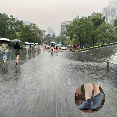 Durable Rubber Waterproof Shoe Covers, Elastic Boot Protectors, Anti-Slip Rain Gear - Available In Multiple Sizes
