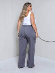 Plus Size Wide-Leg High-Waisted Pants With Cargo Pockets. - Grey - View 2