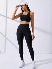 Bộ đồ thể thao nữ 2 món gồm quần legging cạp cao không đường may và áo bra nâng ngực. - màu đen - Xem 6