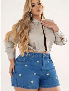 Women's Plus Size Denim Shorts With Elastane And Sunflower Embroidery - Comfort And Style - 藍白色 - 查看 6