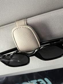 1pc Universal Car Sun Visor Glasses Clip, PU Material, Car Glasses Holder, Interior Accessory, Glasses Storage Rack, Essential For Sunshade, Suitable For Driving, Vacation, Back To School, Weekend Camping, Also A Great Gift For Mother, Girlfriend, Boyfriend, Father, Perfect Present For Teachers, Essential Car Accessory - Black - View 2