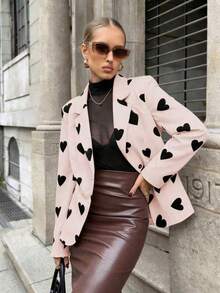 一件女士优雅心形印花撞色纽扣前开襟西装外套，适合通勤、办公、日常穿着、春夏度假。 - 杏色 - 查看 5