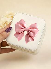 1 hộp đựng trang sức mini di động, hộp đựng trang sức màu be in họa tiết nơ hồng tinh tế, hộp quà tặng đựng trang sức cho vòng cổ, bông tai, hộp đựng nhẫn và bông tai nhỏ gọn, dung tích lớn, thích hợp cho du lịch, cầu hôn, trường học, công tác, đi làm, Ngày của Mẹ, đám cưới, kỷ niệm, quà sinh nhật. - Nhiều màu - Xem 4
