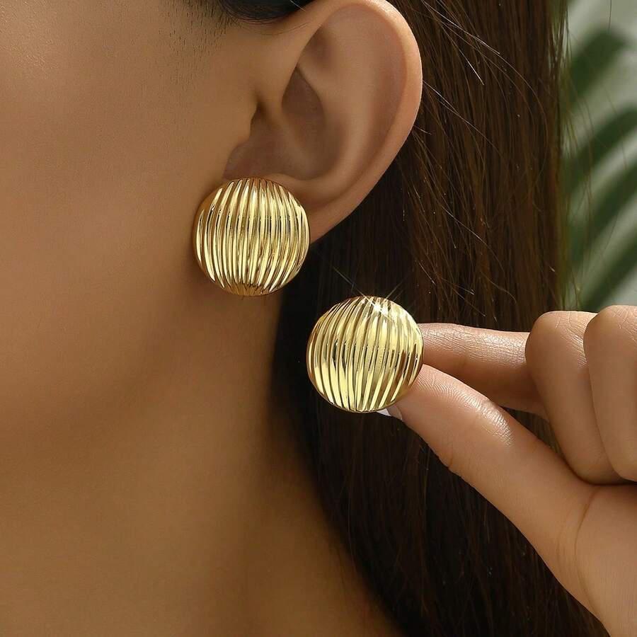 1 par de pendientes minimalistas exagerados en forma de medio círculo, versátiles y de moda, adecuados para el uso diario de las mujeres - Dorado - Ver 1