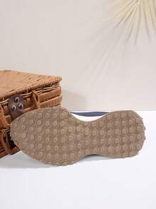 Women's Lightweight Lace-Up Sports Shoes, Breathable Cushioned Non-Slip Rubber Sole, Casual All-Season Low Top Sneakers - Blue - View 3