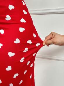 AIJ Đầm maxi hai dây in hình trái tim đỏ của Amarilo dành cho nữ - Thích hợp cho Ngày Valentine, kiểu dáng đuôi cá ôm eo, thanh lịch mùa xuân/hè. - Đỏ - Xem 7