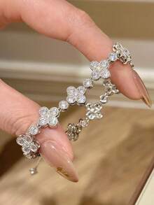 1pc Luxury Snowflake & Four-Leaf Clover Bracelet With Zirconia Stones, Exquisite High-End Charm Bracelet For Women - Super Sparkly  Bracelet - View 1