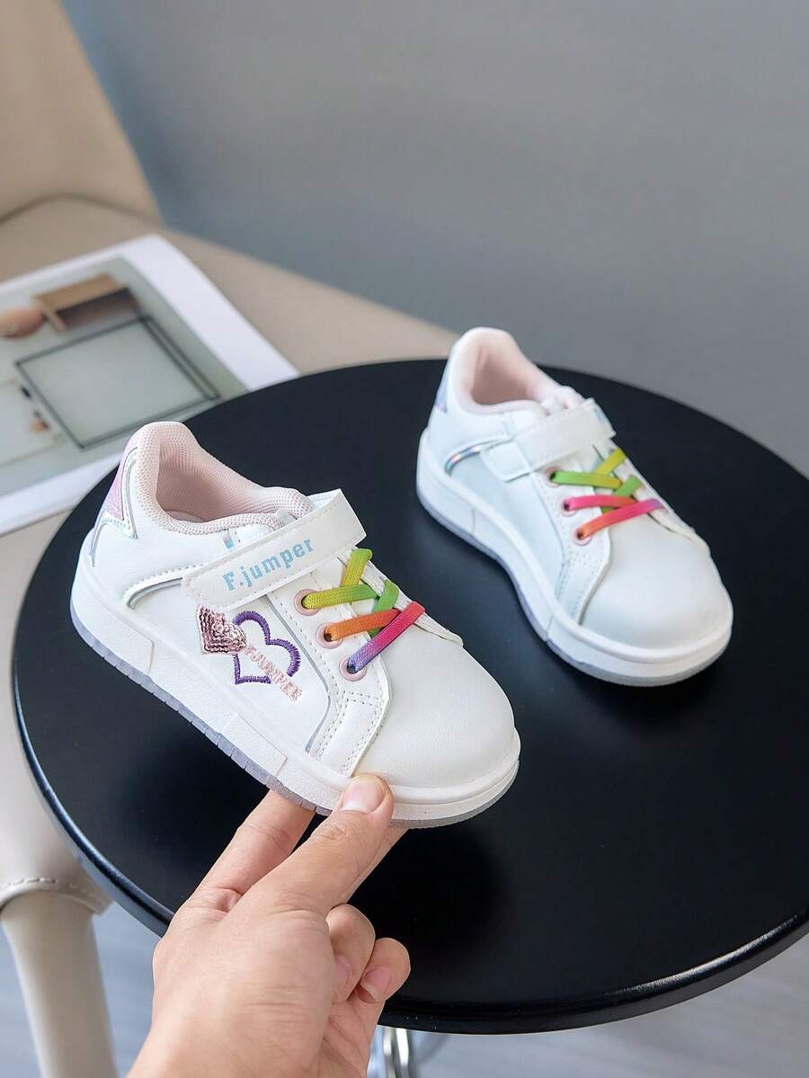 1 Pair Beautiful Lightweight Comfortable Kids' Sports Shoes, Fashion Design Suitable For Indoor, Outdoor And School Wear - White - View 1