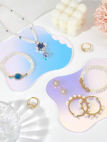 1pc Transparent Colorful Acrylic Coaster, Random Gradient Asymmetrical Cloud Pattern Heat Insulation Mat, Suitable For Home Kitchen Dining Table Bedroom, Excellent Birthday/Graduation Gift Office Desk Accessories Desk Accessories Office Supplies Office Decor