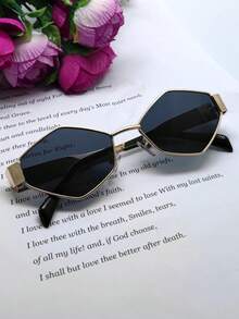 2025 Retro Brand Fashion Polygonal Women's Fashion Glasses, Unique Metal Frame Punk Style Glasses, Beach Accessories, Basic Women's Glasses, Autumn/Winter Outfit, Business Casual, Summer Beach Vacation, Outdoor, Travel Gift - Multicolor - View 4