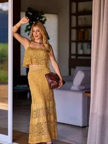 Women's Elegant Summer Resort Set In Cropped Lace Knit Top And Long Skirt With Sheer Detail - 金色 - 查看 1