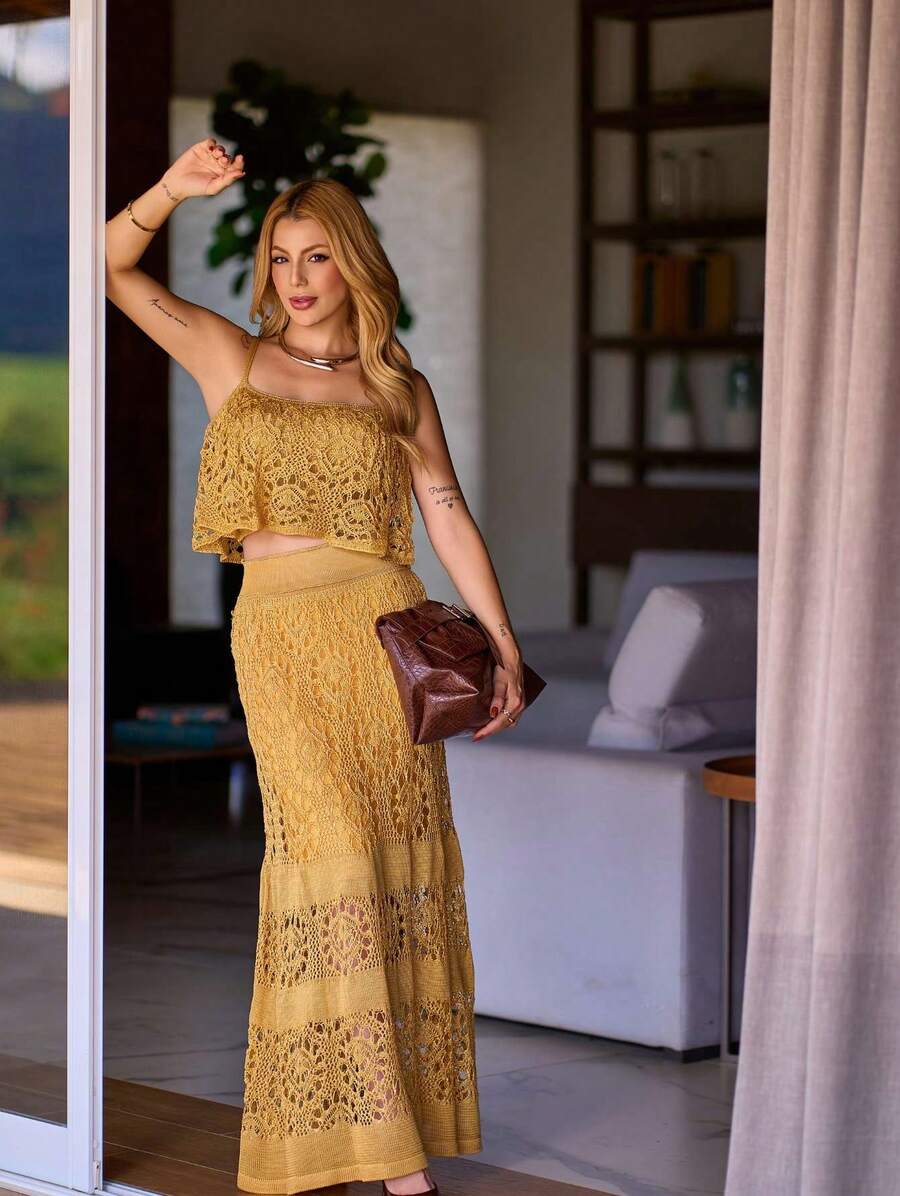Women's Elegant Summer Resort Set In Cropped Lace Knit Top And Long Skirt With Sheer Detail - 金色 - 查看 1