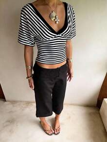 New Fashionable Striped V-Neck T-Shirt, Contrast Color Striped Knitted Fabric, Casual Tee For Spring/Summer - Black and White - View 7