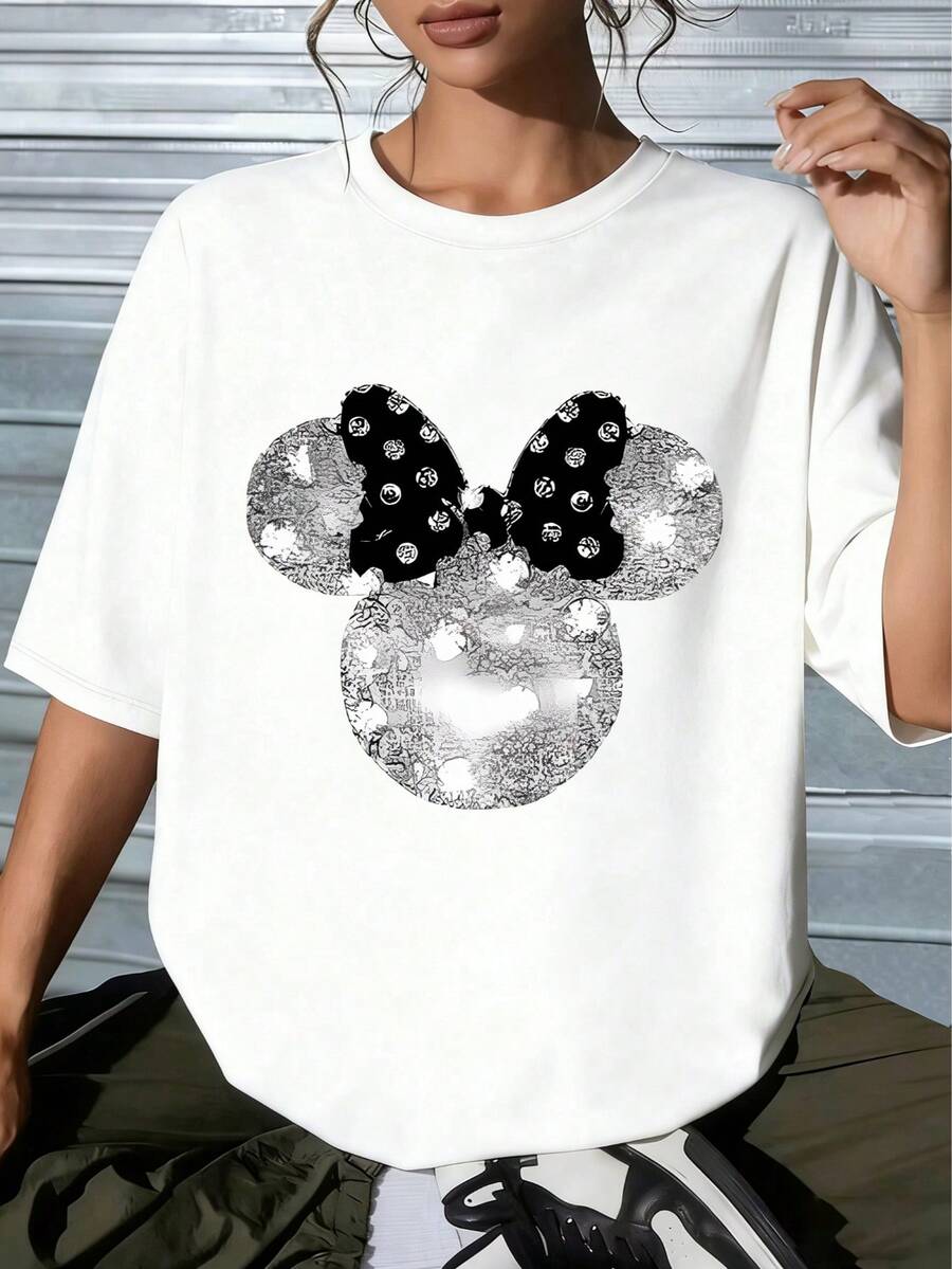 Stylish Disney Minnie Mouse Abstract Graphic T-Shirt, Soft Cotton, Breathable Pullover Tee For Casual Daily Wear And Disney FansMade From Soft, Comfortable, And Durable Pure Cotton, This Is An Ideal Choice For Spring And Summer. This Crew Neck T-Shirt Is Suitable For Various Occasions, Including Everyday Wear, Shopping, Parties, Travel, And Gatherings, And Also Makes A Thoughtful Gift. - White - View 1