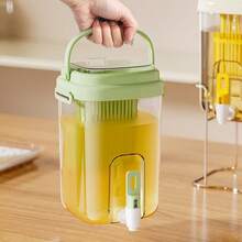 1個 2000ml 大容量冰箱冷水壺,附濾網與出水口,透明塑料果汁壺,適用冰茶、檸檬水、冷萃咖啡,適合夏季派對、BBQ、野餐、露營、居家飲品儲存容器,家庭與戶外活動理想選擇 - 彩色 - 查看 4