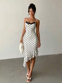 Vestido de punto asimétrico/asimétrico con volantes, lazo y lunares elegante y sexy, adecuado para la playa, la noche, una cita, vacaciones y uso casual en verano, color blanco - Blanco - Ver 2