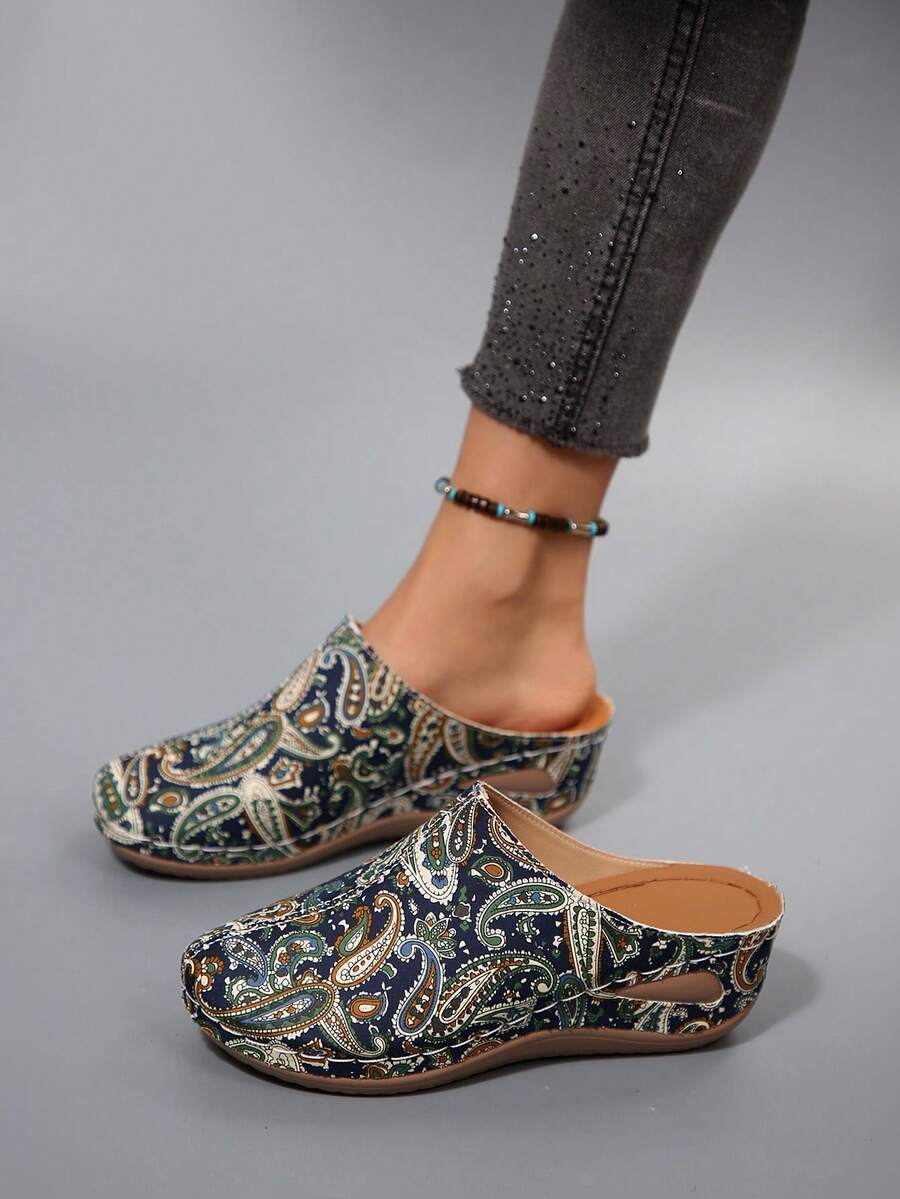 New Retro Paisley Pattern Wedge Mule Shoes For Women, Hollow-Out Side Open Thick Bottom Slip-On Sandals, Comfortable Soft Bottom Slouchy Outdoor Wear Backless Slippers