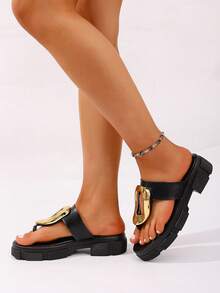 女士新款方头人字拖，时尚百搭凉鞋，休闲厚底平底金色塑料扣独特夏季拖鞋 - 黑色 - 查看 6