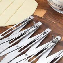 1pc Baking Tools, Stainless Steel Pizza Cutter, Adjustable Gap, Multi-Purpose Noodle Dough Cutter, Three-Wheel, Five-Wheel, Seven-Wheel Pizza Cutter - Silver - View 5