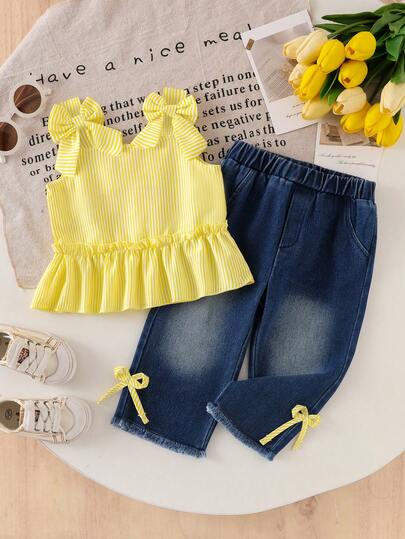 2pcs Baby Girl Sweet & Fresh Striped Ruffle Back Button Half-Placket Bow Strap Top And Bowknot Frayed Waist Elastic Waist Denim Pants Set
