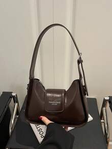 1个绗缝拉链PU纯色法棍包，新款简约手提包，时尚肩带装饰别致腋下包，多功能休闲通勤单肩包，新月形，适合约会、购物、办公、工作、旅行、送礼，非常适合日常使用。 - 咖啡 - 查看 12