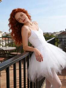 Women's Asymmetrical Hem Tulle Skirt, White Lolita Cosplay Maid Dress, Party/Wedding/Photo Shoot Tulle Petticoat Skirt - White - View 2