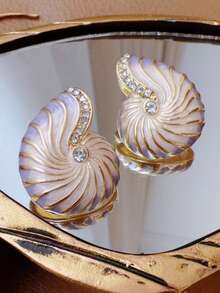 1 Đôi bông tai hình vỏ sò tráng men kiểu cổ điển, thích hợp cho nữ giới đeo hàng ngày và đi nghỉ mát ở bãi biển. - Ngà - Xem 11