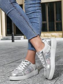 2026年春季新款系带银色休闲运动鞋，透气平底百搭鞋 - 銀色 - 查看 2