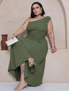 Plus Size One-Shoulder Long Party Dress – Elegant Style And Perfect Fit – Christmas Outfit - Dark Green - View 3