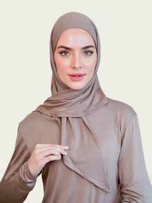 1pc Premium Instant Triangle Hijab, Crystal Linen Material, Self-Tie Design, Quick Wrap Without Slipping, No Undercap Needed, Suitable For Daily Wear, Prayer, And Outings - Triangular Scarf - View 10