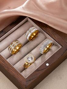 Bộ 4/5 chiếc nhẫn thời trang thanh lịch kiểu Pháp lãng mạn, mạ vàng 18K, thép không gỉ hai lớp mờ, đính đá Cubic Zirconia hai hàng, nhẫn nữ kiểu La Mã, quà tặng cho người yêu, mẹ, thích hợp đeo hàng ngày. - Bộ 4 nhẫn chữ số roma mờ - Xem 24