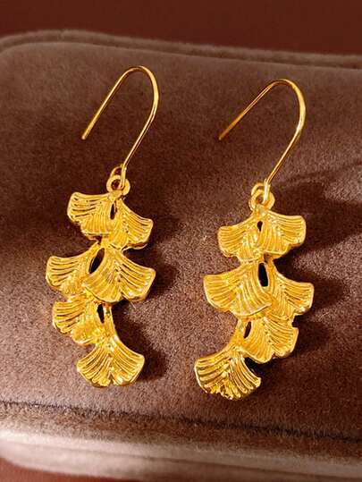 1 par de pendientes de hoja de ginkgo con borlas de metal plateado de moda, pendientes minimalistas franceses con textura de hoja para mujeres