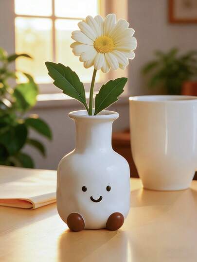 1 قطعة أصيص زهور بوجه ابتسامة. أصيص زهور أبيض كرتوني بوجه ابتسامة جميل، مثالي لتزيين طاولات غرفة المعيشة والرفوف والمساحات الداخلية الأخرى.