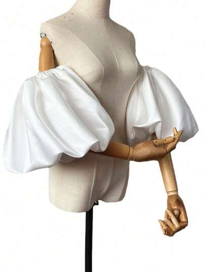 1件简约纯色缎面袖套，薄纱泡泡袖，衬托新娘婚纱的精致配饰