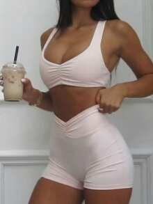 2 piezas Conjunto de fitness para mujer, top corto rosa de ajuste ceñido, elástico y transpirable, combinado con shorts de cintura alta plisados, adecuado para yoga, correr, entrenamiento en el gimnasio - Rosa - Ver 9