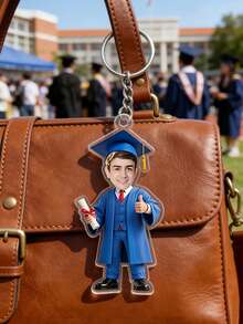 1 pieza Llavero de foto de graduación personalizable de acrílico, llavero de foto de estudiante de graduación personalizado, llavero con diseño de graduación de dibujos animados, recuerdo de graduación, adecuado para mochila y llaves, graduación única 2026, regalo de cumpleaños para amigos, uso diario, colgante, regalo para novio - Multicolor - Ver 5