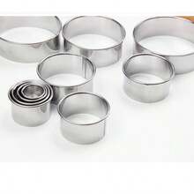 圆形饼干模具套装 - 12 件。小型饼干模具，用于切割圆形糕点。圆形糕点模具。圆形面团圈模具。用于烘焙糕点面团和甜圈。 - 查看 7