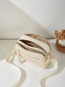 1 chiếc túi đeo chéo nữ kiểu dáng thường ngày, thiết kế 4 khóa kéo, họa tiết lượn sóng màu trơn, quai xách và quai đeo vai thoải mái, dung tích lớn, phù hợp cho du lịch, mua sắm, đi làm. - Màu be - Xem 6