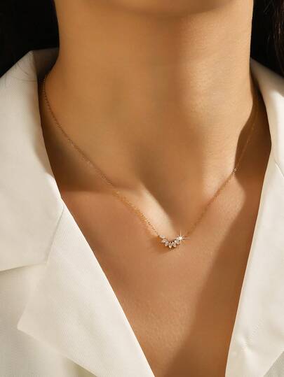 1pc Horse Eye Shaped Sparkling Cubic Zirconia Crown Pendant Necklace, Stainless Steel Gold Plated, Minimalist Versatile Daily Wear For Women & Girls