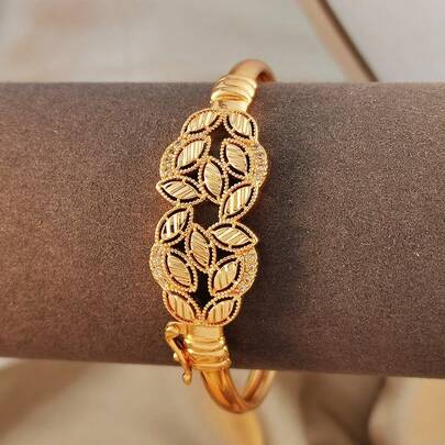 1件复古时尚闪亮合成锆石开口手镯，适合女性日常佩戴、生日派对、社交活动和开斋节珠宝礼物