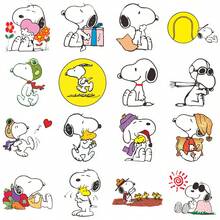 SNOOPY 50张可爱卡通狗和人物贴纸 - 漫画主题贴纸，适用于笔记本电脑、水瓶、滑板、日记本和派对礼物。 - 彩色 - 查看 3