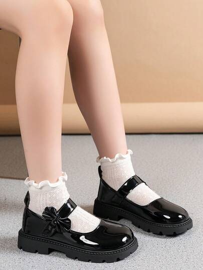 Girls' Dress Shoes With Bow, Mary Jane Style, Non-Slip Patent Leather Soft Bottom Comfortable Oxford Shoes For School, Campus, Casual, Party, Wedding Dress Matching