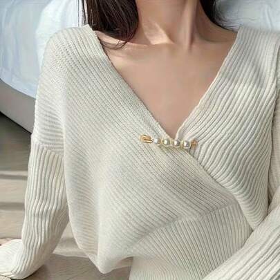 1pc Elegant Women's Sewing Brooch Set With Faux Pearl And Beads - Gold Safety Pin Suitable For Waist Adjustment And Clothing Repair - Suitable For Daily Wear And Gifts, Multifunctional Jewelry | Refined Style, Easy To Remove, No Sewing Required. Includes Adjustable Buckle, Perfect For Waist Size Adjustment. Ideal To Pair With Sweaters, Cardigans And Shawls [Holiday Gift For Wife And Mother], Style And Color Sent Randomly