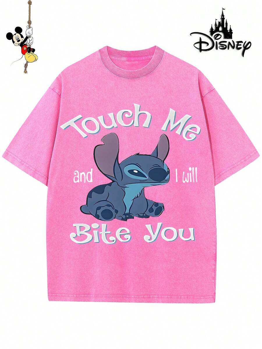 Disney-Licensed Men's Cotton T-Shirt For The 2026 Family Holiday. Featuring A Stitch Motif, Washed Crew Neck, Soft And Comfortable Feel, Easy Care And Suitable For Various Occasions Such As Holidays, Everyday Life And Commuting – Full Of Festive Spirit. - 玫紅色 - 查看 1