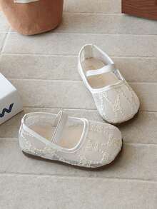 1 par de zapatos de princesa para bebé con bordado de encaje, zapatos blandos antideslizantes para caminar de niños pequeños, zapatos dulces con para niños - Beis - Ver 2