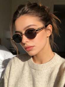 1pc New Oval Fashionable Fashion Glasses, High-Quality Metal Frame, European And American Style For Women - Gold Frame Gray Film - View 2
