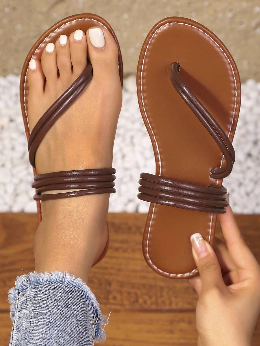 Women's New Slip-On Minimalist Fashion Versatile Flat Sandals