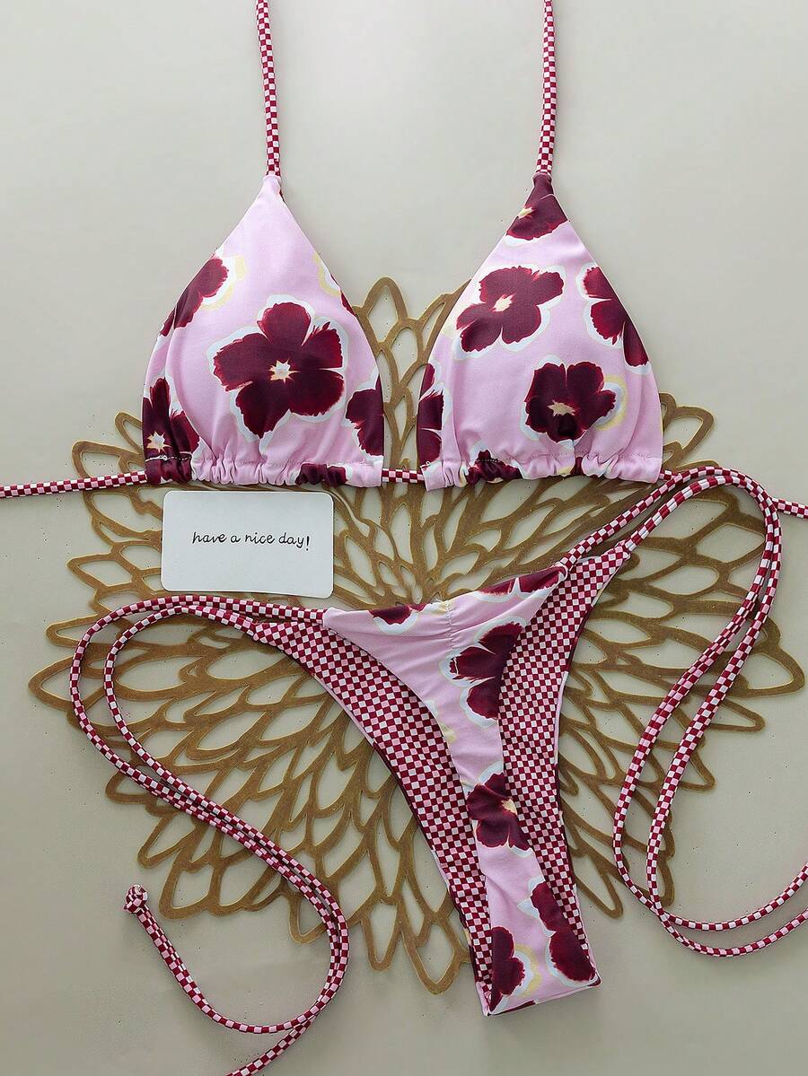 2026新款女士两件式泳衣，复古花卉撞色格纹比基尼套装，三角上衣搭配褶皱系带泳裤，是春夏海滩、泳池、邮轮和派对度假的理想之选 - 彩色 - 查看 1